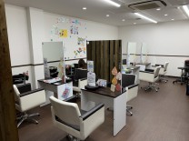 ヘアカラー店居抜の画像